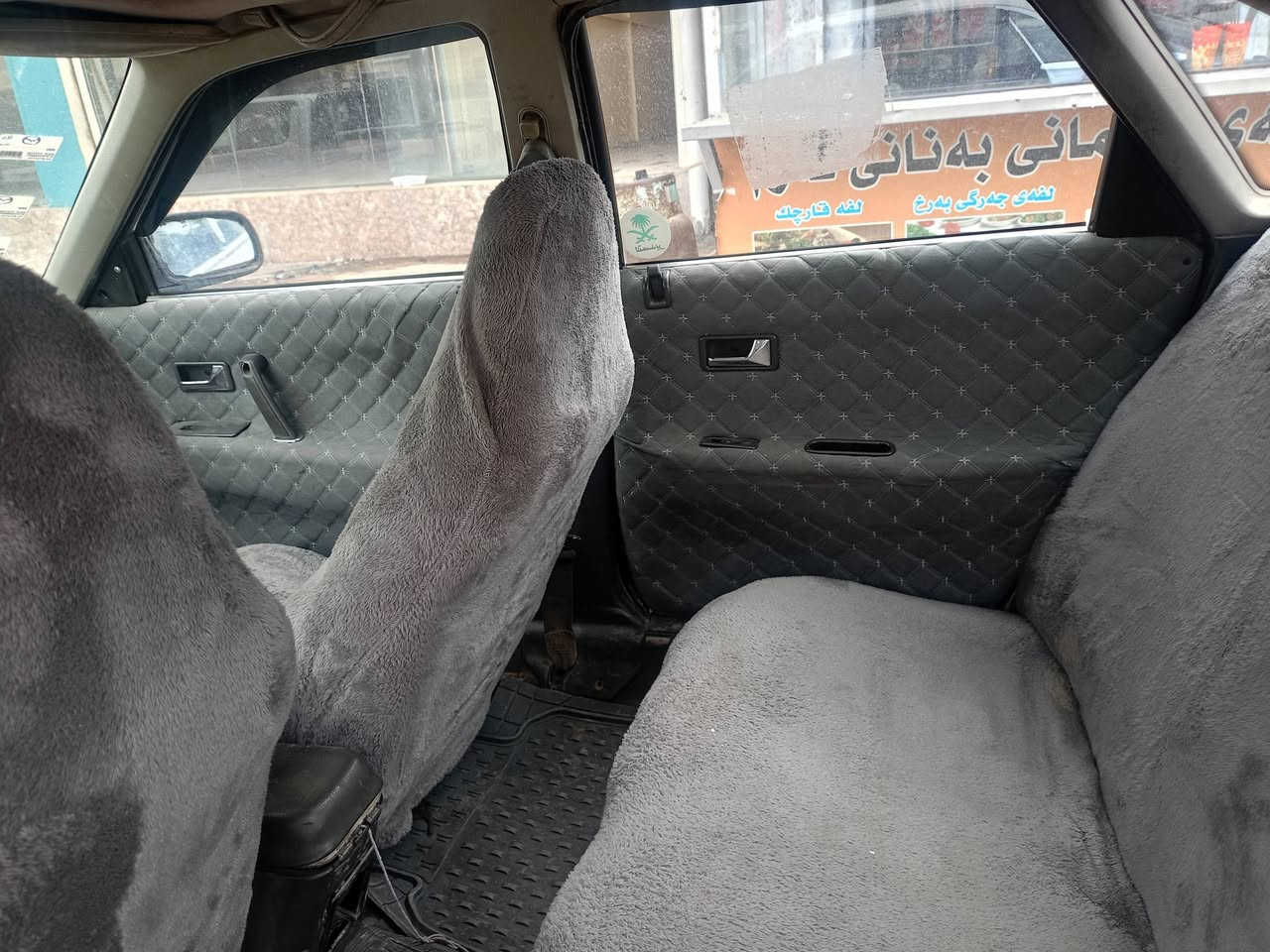 مازده له بيع موديل 1988 8بخ السعر 35
***********
