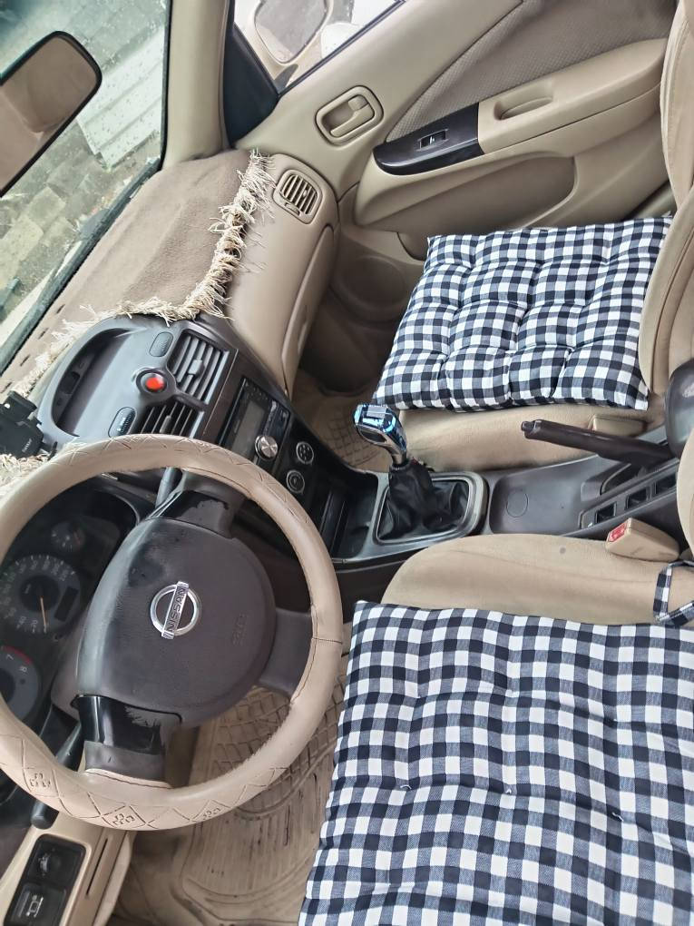 نیسان سەنی کۆری 2012 بێ بۆیاخ بێ ساردەکوت گێڕو مەکینە و تەبرید بەشەرت سەنەوی هەتا 2029 تازەیە هەزەی تازەیە چوار تایەو ویل کەپی تازەی لە ژێرایە هەموو شتێکی بەشەرتە سعرەکەی 123 وەرەقەو مەجالێکی برایانە2817671 0750 واتساب أربيل, العراق
