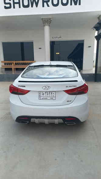 انترا 2013 مصبوغه عام
بيها كابون سعر 85 وبيها مجال***********
