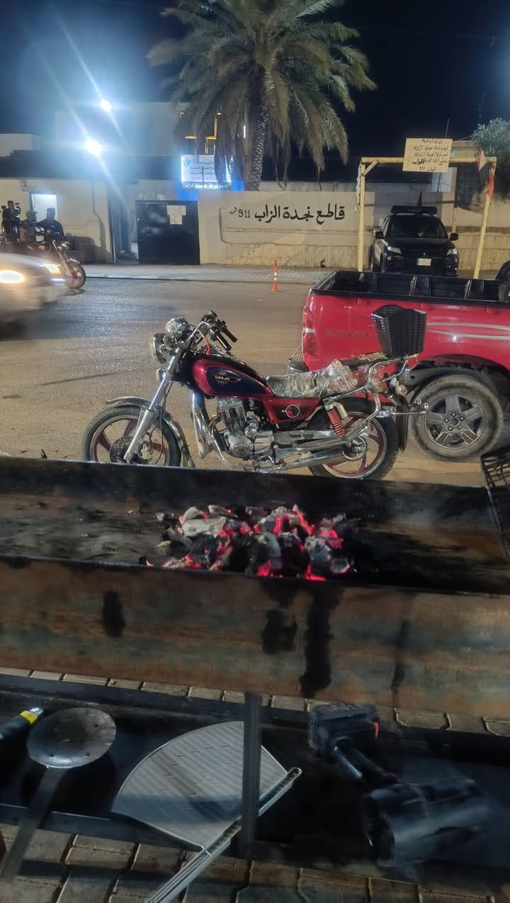 ‏ 
على بركت الله 
أفتتاح محل اجنحه ع التمن  بالتعاون مع #مطعم #گراندـبرگر 
موقع المحل  مقابل مركز نجدة الزاب 
وبالقرب من مطعم گراند برگر 
في محل عبدالله البرجس 
نفر الاجنحه 3000دينار 
يوجد  توصيل 
وسفري 
وصاله 

للاستفسار الاتصال على الرقم 
***********
‏‪***********‬‏

#مطعمـ #گراندـبرگر
