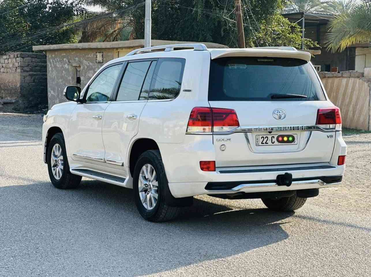 السلام عليكم للبيع لاندكروز GXR2017
رقم اربيل الجديد تحويل ثاني يوم
V8.4600
ماشيه 100kmحقيقي 
بدون صبغ مكفوله 
بصمه 
فتحه
شاشه كبيره 
شاشات خلفيه

#العنوان_تكريت_العلم
#السعر490$
#للستفسار***********
