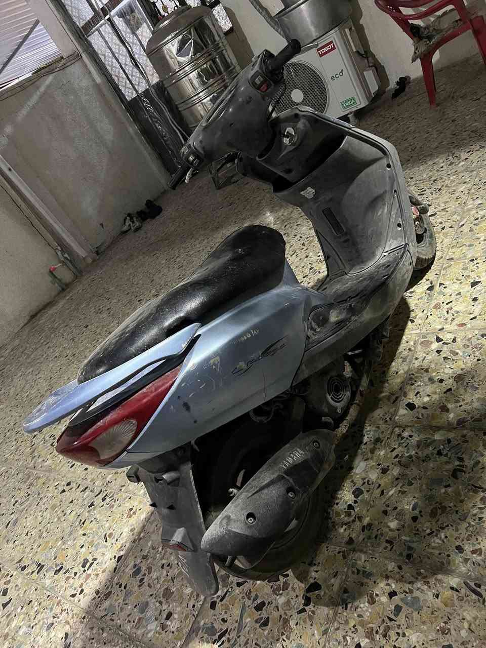 دراجه ابريز للبيع كلشي بيه شغال سلف هندر كهربائيات كامله السعر ٣٠٠ وبيه مجال ***********
