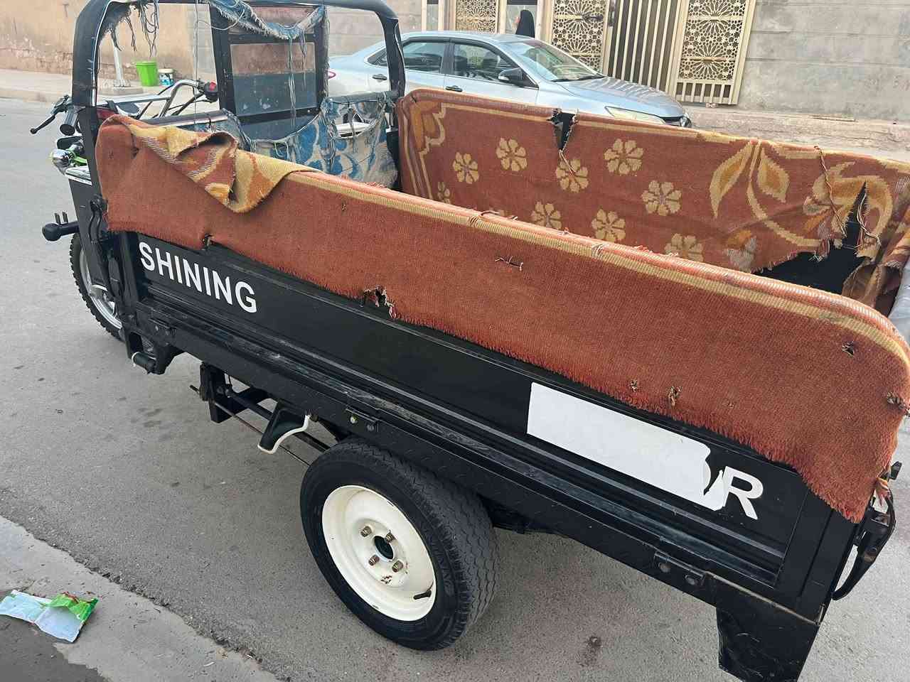 للبيع مديل 23  اوراق اصولي
السعر 2500 وبيهه مجال 
المكان واسط الحفريه
#الهاتف***********
