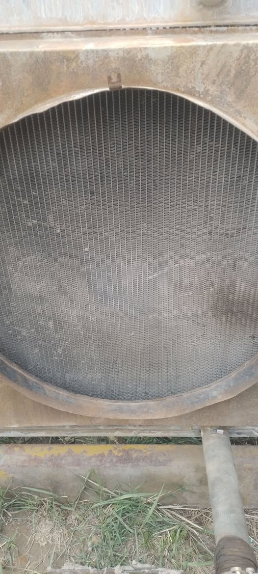 للبيع شاصي مع راديتر مكان ديالى بلدروز للاستفسار الاتصال بالرقم*********** واتساب***********  مكلف بالنشر
