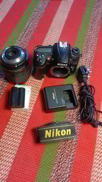 نيكون 7000 • عدسة 18-140 • نضيفه