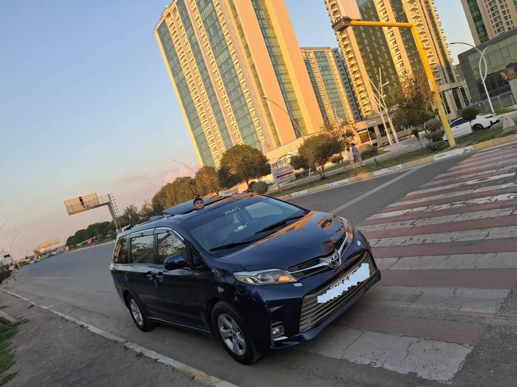 رقم  شمال  جديد هزا جديد 
كير  بشرط محرك مفتوح بشرط 
تحويل  مباشر   تبريد  تدفئه  بشرط 
٤ تايرات جدد   صدر جديد 
سونر  بل صورا  موضح  كامل    اتصال  فقط غير موجود  عل فيس بوك   واتس اب *********** 
 سعر 155 ومجال بصيط أربيل, العراق
