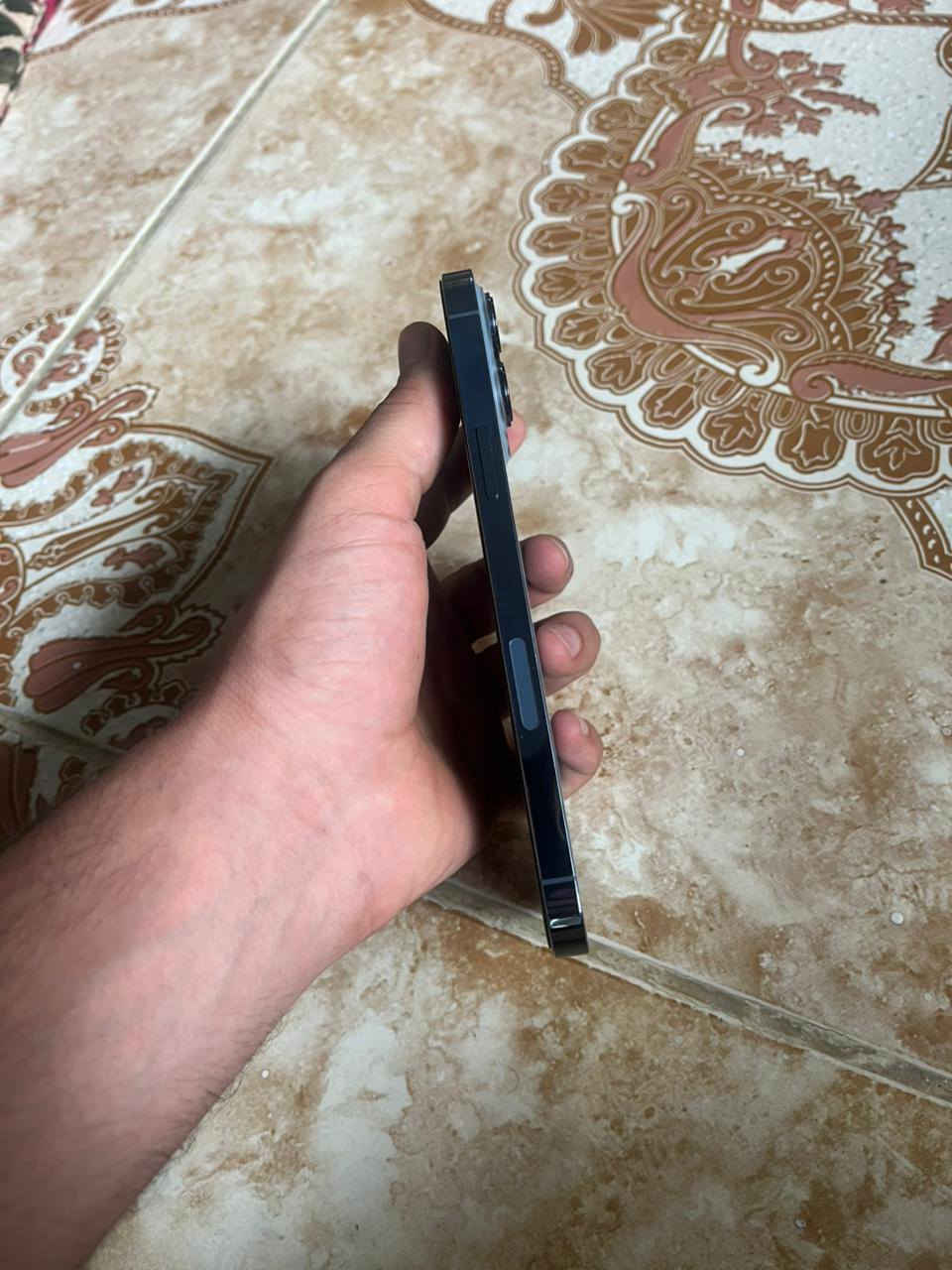 مكلف بالنشر
ايفون 13 برو ماكس ذاكره 256 جيجا بايت ومبدل الشاشه ثلاث خيارات وكاله وبطاريه ايضا وكاله ونسبه البطاريه 100 والجهاز لا توجد فيه مشاكل ايضا خالي من الشخوط والاضرار ونسبه نظافته 90% 
رقمي ***********
للتواصل على الرقم اعلاه فقط
السعر 520 وبي مجال
