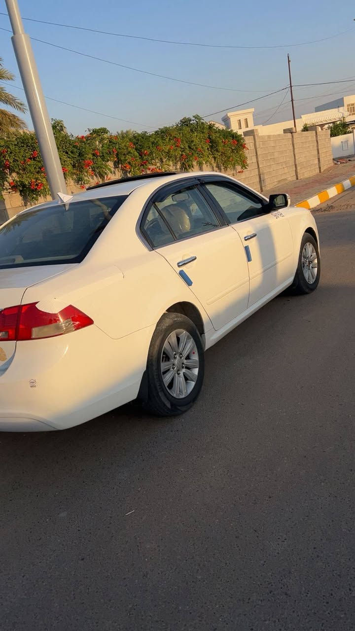 اوبتما 2010 خليجي 
رقم بغداد تحويل ثاني يوم 
فول مواصفات
ضرر السياره مثل ماواضح بالسونار
كير ومحرك كفاله والك الفحص
محرك 2000

السعر 125 وبيها مجال
***********
