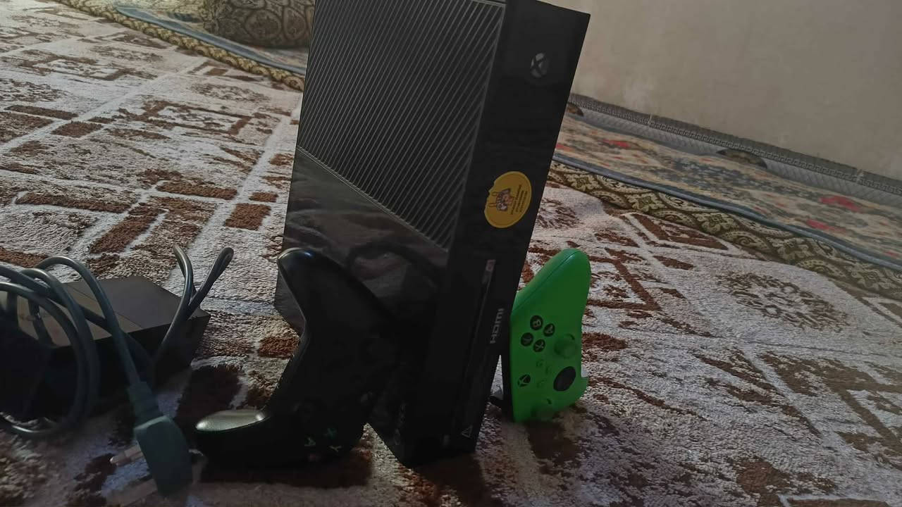 جهاز اكس بوكس ون فات فول نضافه وما مفتوح بالشرط 
كامل ملحقات ويا يدا وحده ب 125 🥵يدا اسود بلادي بالشرط 
بالشرط و الضمان 
علق وانه اراسلك او ذب رقمك اطبلك للواتساب


**إذا كنت صاحب هذا الإعلان وتريد حذفه لأي سبب، رجاءا أرسل رسالة إلى الدعم الفني**