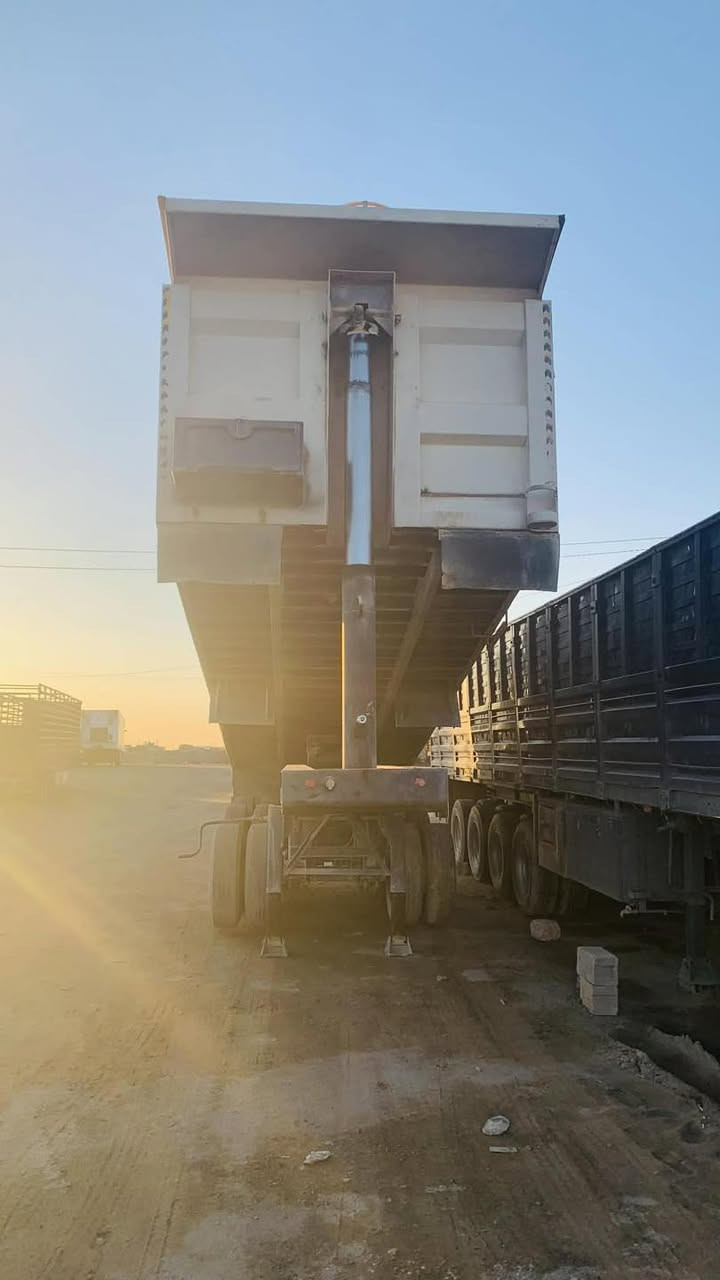 عربانه قلاب علم مجموعه براد 16 والدنكير الثالث جوبلس رفاع عربانه جديده ذرعتهه 32 جاهزه للشغل 
السعر / 185 ورقه 💲

معرض الرشيد لتجارة السيارات
للاستفسار/***********
