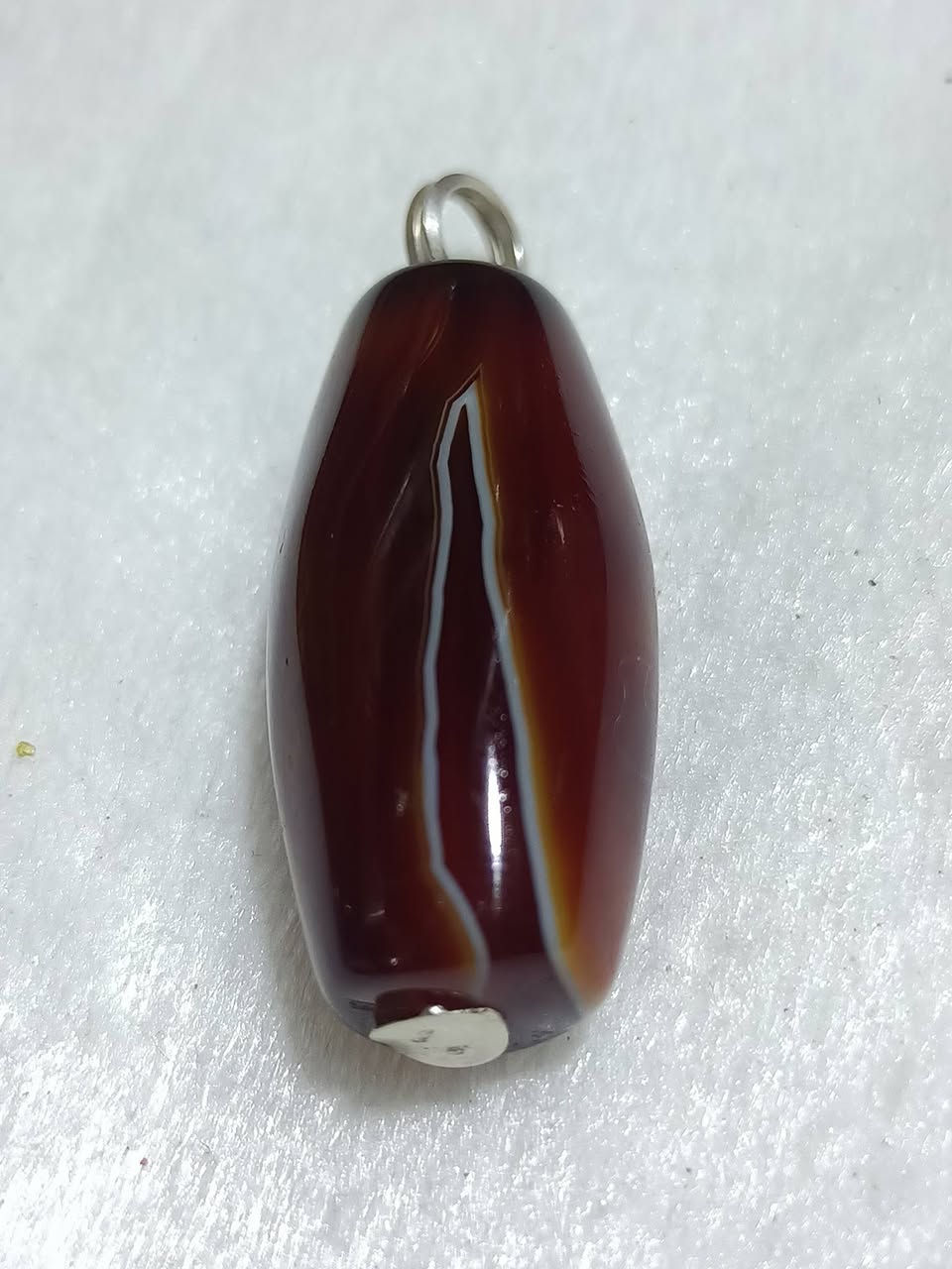 السلام عليكم اقدم اليكم احبتي تحفه خاصه مجموعه من الاحجار الروحانيه عمله هيبه جاه  تسهيل امر عقد السان يعني شغل عام للتصال ***********
