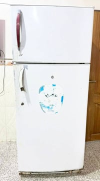 ثلاجة • فريزر يجمد • تبريد