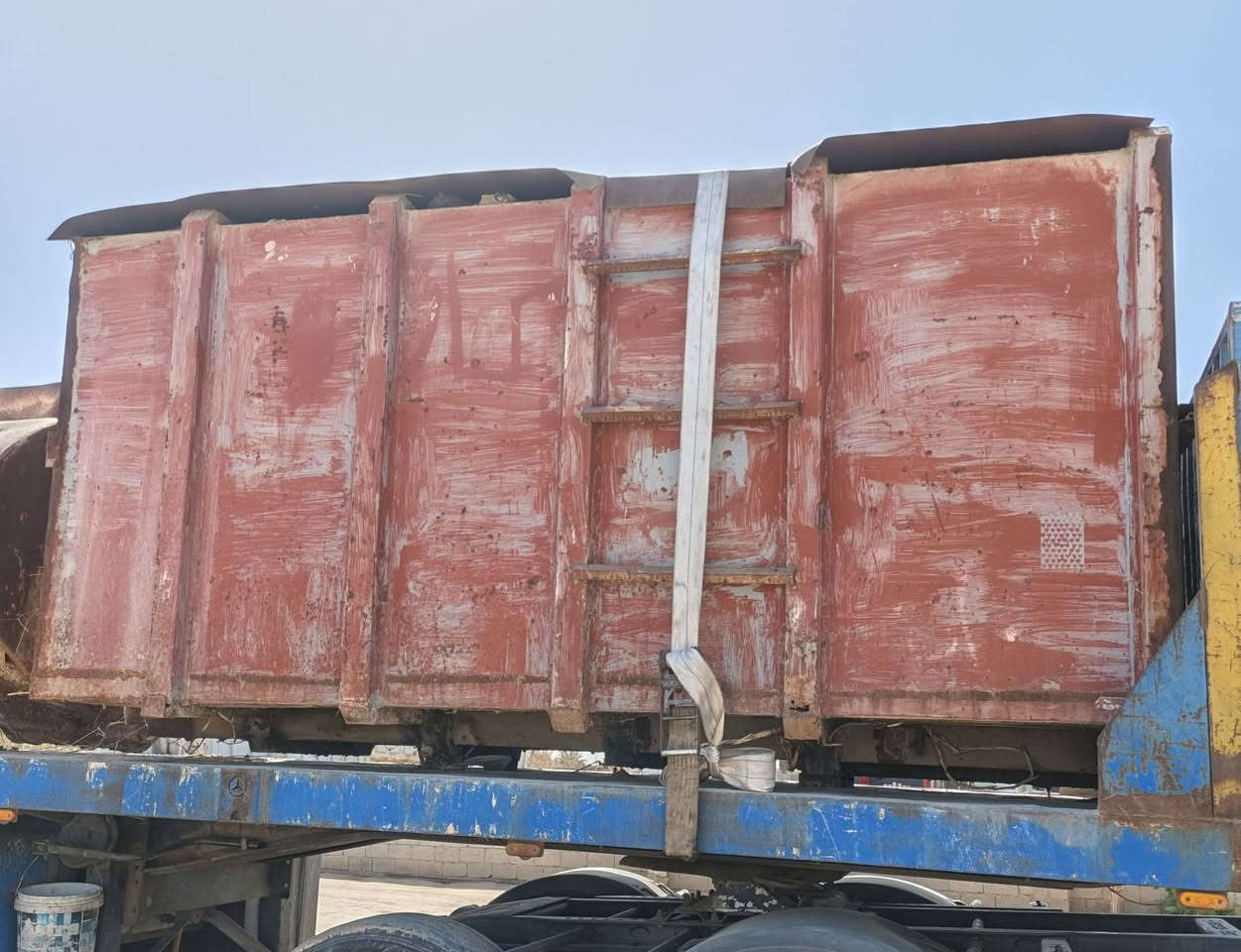 السلام عليكم من  رخصت الادمن تانكيات واحد مي وكاز السعة 81000الف لتر الاستفسار التصال على الرقم التالي ***********
