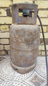 شواية همبرگر سل ستيل مكفولة من اي ضرر نارها حلوها وعل جدحة منها وبيها ...