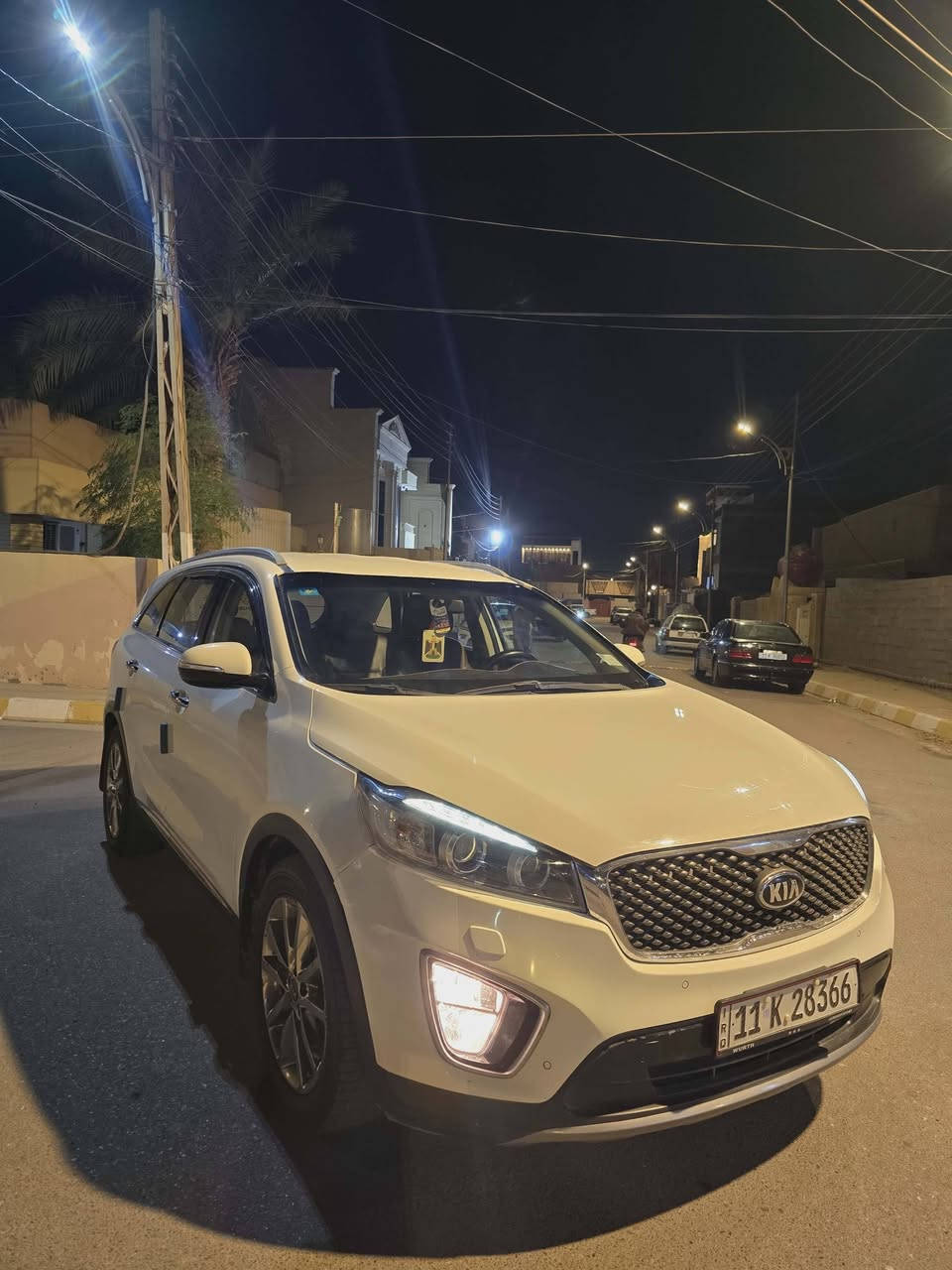 السلام عليكم
للبيع سيارة نوع كيا سورنتو خليجي  موديل ٢٠١٥ شكل ١٦  ابيض اللون رقم بغداد  الجديد مشروع وطني  تحويل مباشر بنفس اليوم سيارة نظيفة كير ومحرك على وضع الشركه قطرة صبغ مابيه بيه فقط بارد بسيط  ومكانها الانبار فلوجه 
للاستفسار اتصال على الرقم ***********

المواصفات...

١- محرك ٦ سلندر

٢- بصمة تشغيل وبصمة ابواب

٣- شاشة كبيره 

٤- كامرة بلادية دوارة مع البك

٥-  ٣ انظمة قياده 

٦- لد وحساس امامي خلفي

٧- سبعة راكب

٨- بردات بلادية

٩- الكشنات الامامية اثنينهن كهرباء 

١٠- ويل كروم ستيل

١١- جلد 

١٢- تحكم ستيرن فول

١٣- ثلاث قطع تبريد

١٤- يدات ترحيب
