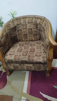 طقم قنفات • ١٠ مقاعد • ٢ كبار ٤ صغار