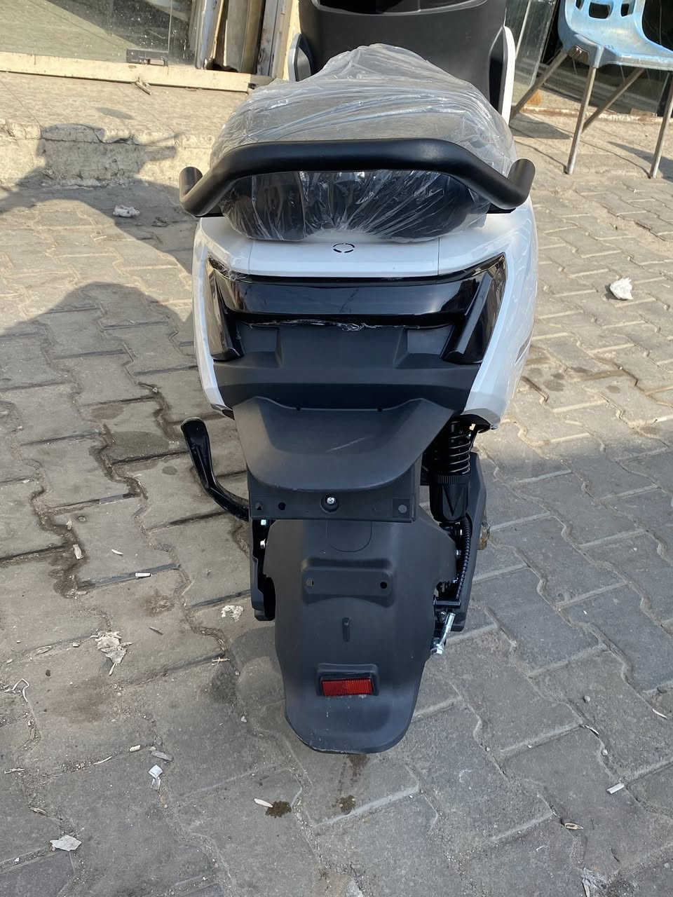 المواصفات:
• 6 بطاريات –
• بصمة تشغيل + كارت تشغيل ذكي
• قاطع دورة
• نظام بارك
نضام الرجوع الى الخلف{R}

• دبل إشارة
• قفل إنذار مانع سرقة+نضام حمايه قوي
• 4سرعات

الأداء:
• تمشي تقريبًا 70كم بالشحنة الواحدة
الدراجه جديده بغداد
السعر 800بيها مجال


**إذا كنت صاحب هذا الإعلان وتريد حذفه لأي سبب، رجاءا أرسل رسالة إلى الدعم الفني**