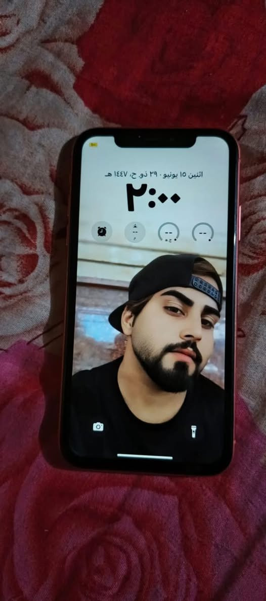 سلام عليكم جهاز ايفون xr جهاز نصيف كلشي شغال بي فيس ايدي بصمه وجه شغال جهاز كله بلادي مبدال بس بطاريه جهاز نضافته 98سعار 200الف وبي مجال النتصال وساب وخط ***********
