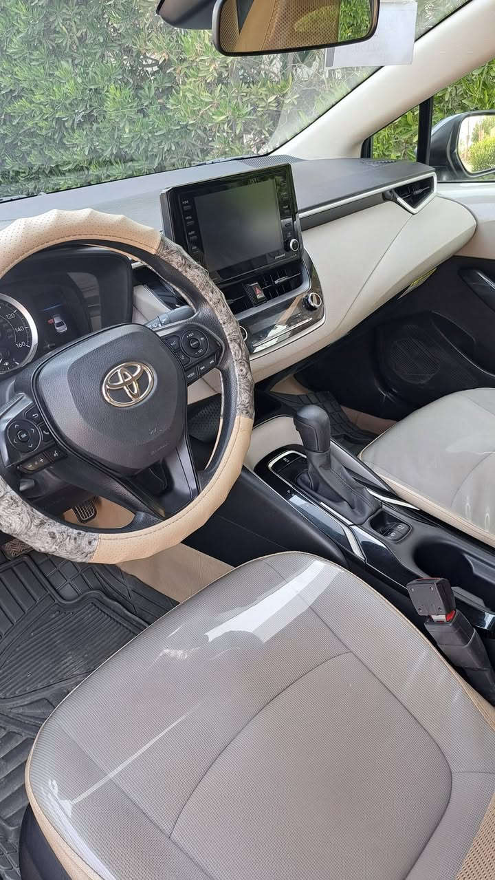 كورلا le موديل ٢٢ وارد أمريكي حادث سرقه ٣ قطع جاملغات وبنيد بدون حادث بدون ايرباك مواصفات معروفه رادار أمامي تحكم ستيرن شاشه كاميرا مانع انزلاق سايد بريك اوتو بصمه تحديد مسار نضام ايكو وبعد بيها مواصفات رقم بغداد سنويه ٢٨ بيع او مراوس حسب القناعه*********** مكاني حله مركز مدينه
