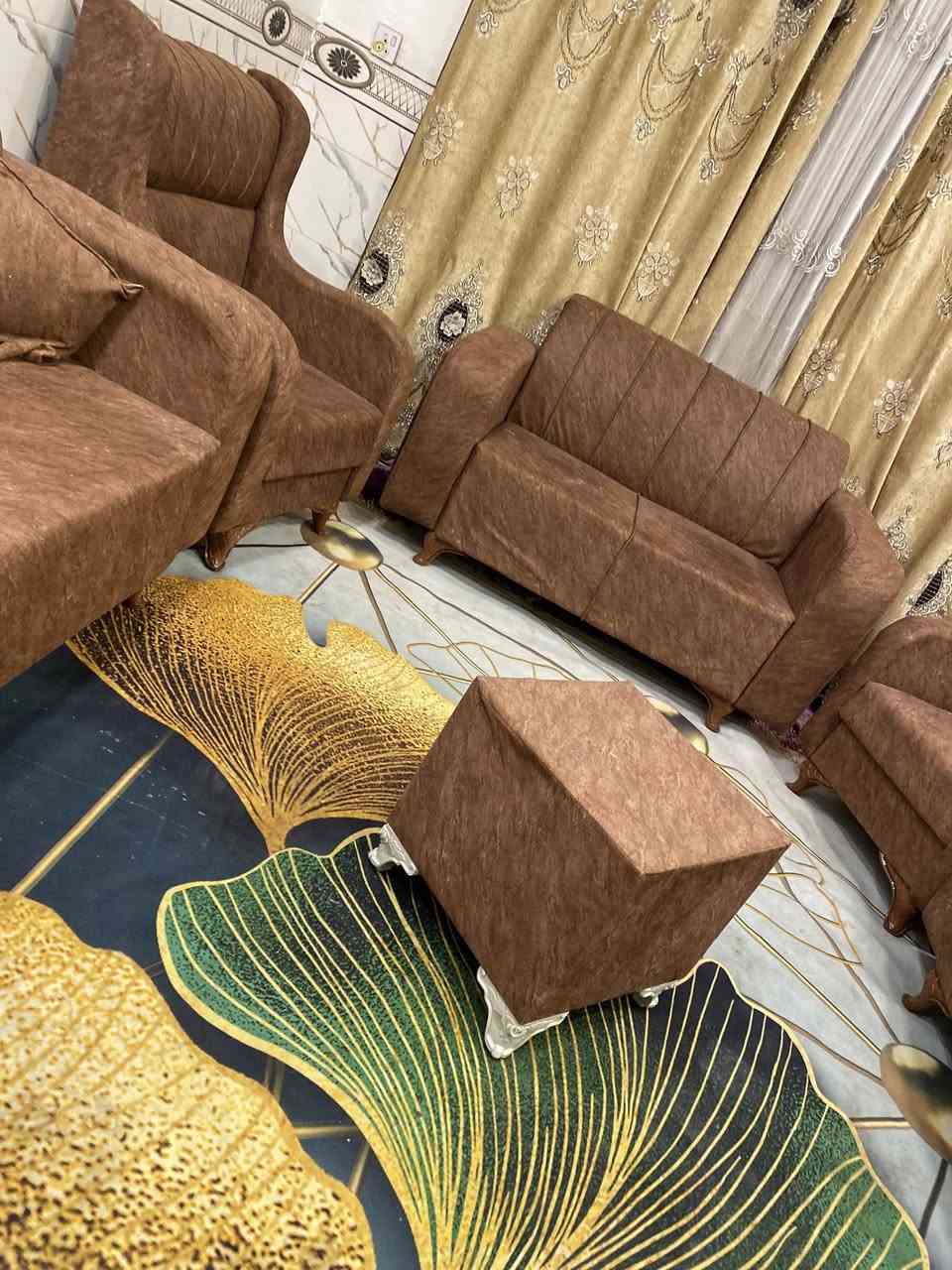 تخم 10 مقاعد نضيف اي ضرر مابي اخو الجديد تسكام السعر 270 وبي مجال المكان كربلاء ***********
