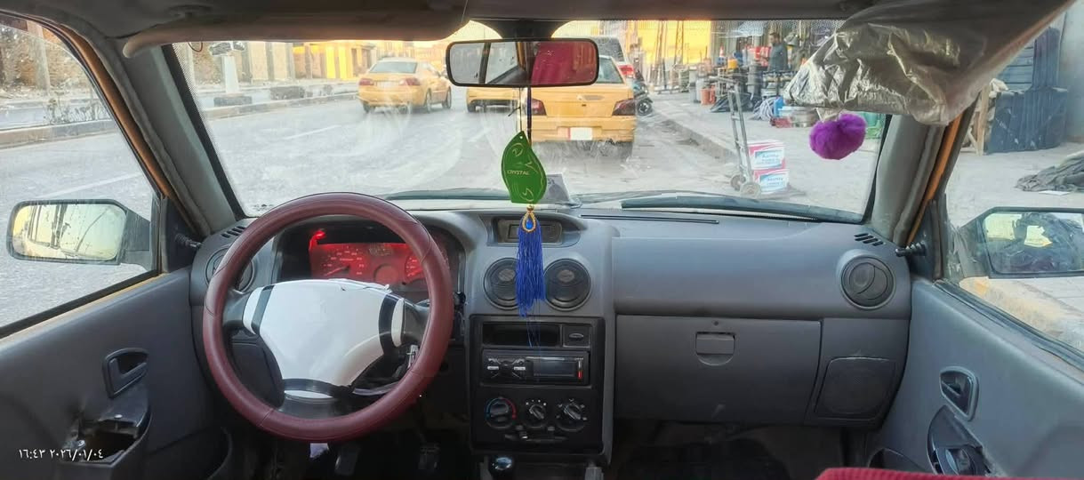 السلام عليكم سايبه موديل 2012 جاهزه بمعنه الكلمه سنويه جديده 28مصفره هيئه وغرمات محرك نضيف كير نضيف مداور ثاني يوم  تخم تاير جديد السعر 23وبيها مجال بسيط المكان السماوه قضاء السوير اتصل ***********
