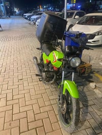 دراجه شاينك للبيع موديل 23  مرقمه سعره مليونين و300 مكان بغداد الغزالي...