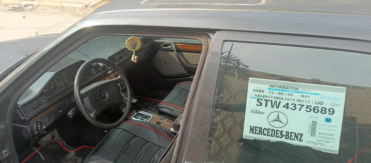 سياره مرسيدس دب موديل 91 مكينه 2500 مال راس الثور رقمها بغداد بسمي السياره جاهزه شغل وطلع وين مايعجبك مكانها ذي قار حي اريد قواعد بلاد


**إذا كنت صاحب هذا الإعلان وتريد حذفه لأي سبب، رجاءا أرسل رسالة إلى الدعم الفني**