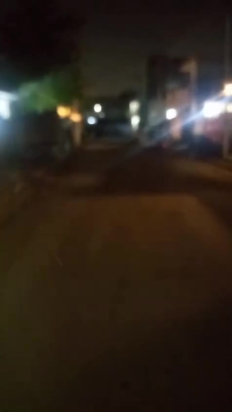 بيت تجاوز للبيع . مكانه ابودشير . شارع زيتون 
بيت خدمات كامله كهرباء بل باب تبليط بل باب مجاري عل رئيسي . ومواصفات البيت مذكوره بل فديو تابع. فديو وتعرف كل تفاصيل . للستفسار عن سعر . تواصل مع صاحب الدار متواجد واتس اب العصر فقط من الساعه ٤ عصرا لليل . 
***********
