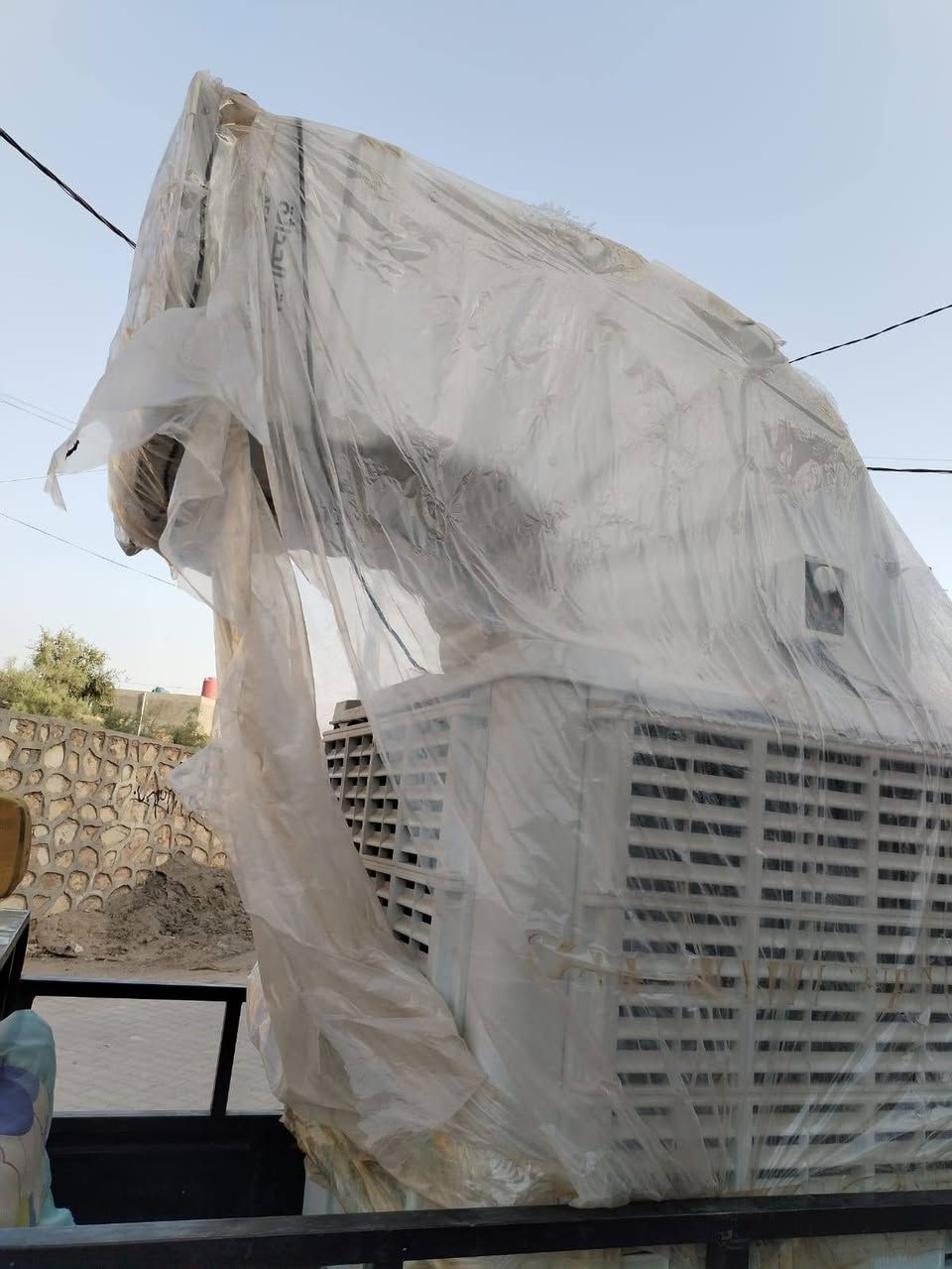 مكلفه بالنشر 
مبردة حجم كبير جدا للبيع انتاج العام نظافة ٩٩٪ السعر ٨٠٠ فقل للتواصل ***********
