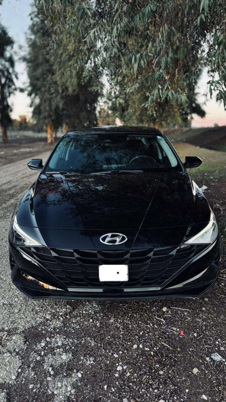 السلام عليكم
النترة 2023 ماشية 34 mile
ضرر قبغ صندوق بدون شاصي بدون ارباك بجم كبس 
بصمة رادارات اشارة ترحيب تشغيل عن بعد 
بدون رقم تترقم جميع المحافظات عدا الاقليم 
سعر 136 وبيها مجال بسيط جدآ
***********
