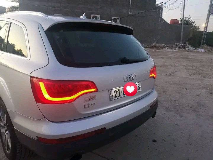 السلام عليكم شعندك Bm او مرسيدس للمراوس تفضل خاص.
Audi Q7 3.0 supercharge. 2014
رقم سليمانية باسمي السيارة وارد خليجي سردار.

سيارة متانة وسرعة. 7 نفرات.

كير اوتوماتيك 8 نمر 4x4 دفع رباعي.

بصمة تشغيل واقفال

قمارة بانوراما..

اضوية ترحيب عند الفتح

داخل جلد نظيف 100٪ ما مكشط

مرايات خارجية كهربائية

التبريد لاتسولف عنة.. يجرش 3 قطع

كشنات كهرباء أمامية..

اضوية داخلية كلها شغالة

اضوية خارجية كلها شغالة

مانع انزلاق ABS

تايرات جديدة قبل شهرين.

كامرة خلفية حساسات امامية وخلفية

حساس ماسحات أمامية.

الخرائط GPS

ميديا. راديو. SD كارت. بلوتوث. صوت السماعات جدا رائع.

وكالة او تحويل بشرط سنوية لل2029


**إذا كنت صاحب هذا الإعلان وتريد حذفه لأي سبب، رجاءا أرسل رسالة إلى الدعم الفني**