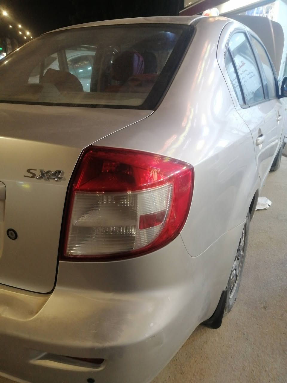 ألسلام عليكم للبيع سوزوكي sx4 ياباني اصل موديل 2009 رقم بابل مكفولة من الصبغ والبارد والتبديل على وضع الشركة متواجدة في بابل حي الصحه للاستفسار *********** ابو علي / السعر 82$

