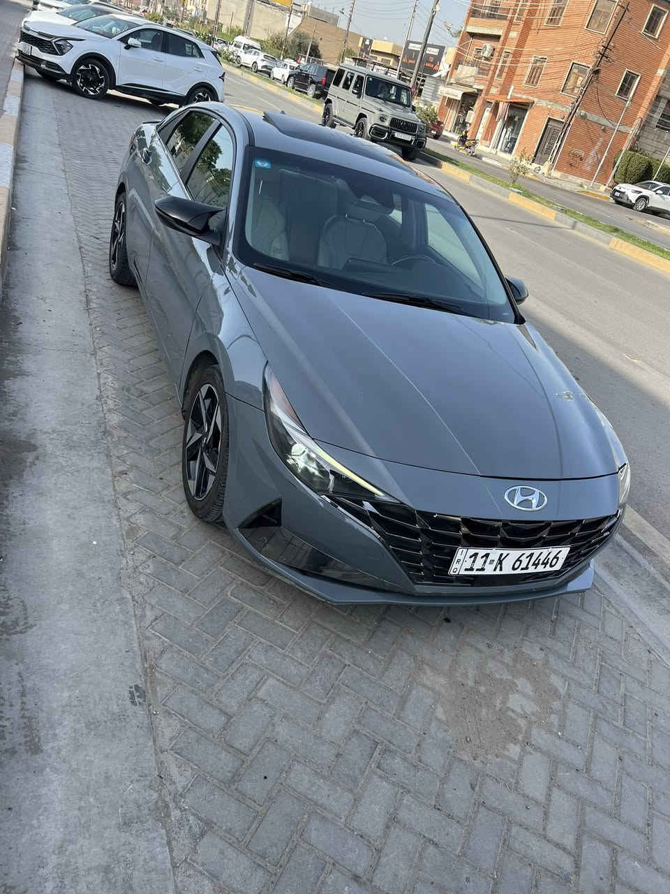 النترا 2023 لمتد لون سمنتي
ماشية 34 الف 

فول مواصفات 

سلايد روف

غرفه لون اوف وايت 

مقاعد جلد + كهرباء + تدفئة

شاشة دجتال متصله مع الكيجات

رادارات 360 امامي خلفي جانبي

بك لايت لدled 

‏لايت زنون 3 عدسات led 

سستم صوت نوع بوس 

حساس خلفي توقف اثناء اقتراب جسم من الجهة الخلفية

بصمة + تشغيل عن بعد 

حادث امريكا بنيد ومصلح نفسة بدون تبديل + شبر صبغ في الباب الخلفي 

ايرباك ستيرن فقط

السعر 148 ورقه

عنوان بغداد عامرية هـ ***********
