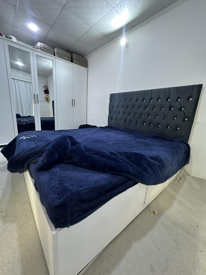 ئەم سیسەمە بۆ فڕۆشتن    دەست کردی خۆمانە دۆشەکی ئەسڵیشی لەگەڵە ٢٠٠ معامەلە *********** ناونیشان ڕانیە
