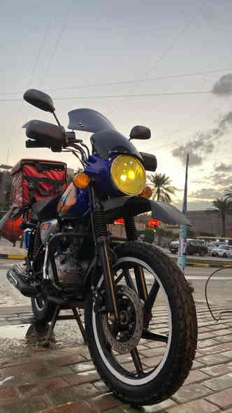 🧿انسب سعر بهيج نضافه متلكى  
بجاج بوكسر ٢٠٢٣ اصوليه اوراق استنساخ ممشي بيها معامله ترقيم وما مكملها الدراجه باسمي اوراقها الاصلي تسحبهن من شركة غبور القلم شارع فلسطين وترقم بوجهك
🔵 الدراجه كفاله عامه تامه كشر ومكينه خرسه صوتها صوت دراجه شحن ولا برغي تجاري كله اصلي وكالة بجاج اذا تلكى بيها شي تجاري تاخذها وتروح 
🔵 زنون ايكل ايز عالي ناصي 
🔵 وند شيلد امامي قطعتين
 🔵 مري باجاج الاصلي 
🔵 كابريتر باجاج الاصلي مو التجاري
🔵 كشن طبي رياضي ميموري لكزس
 🔵 شاحن USB  voxer
🔵 تخم تاير جديد
 🔵 صدر وكاله امامي خلفي جديد 
🔵 اشاير سلف هندر كهربائيات كله شغال
🔵 شلعه ومعدل ترايج البصره 
السعر مليون وميتين بي مجال قليل مكاني صليخ او الاعظميه 
الرقم ***********
