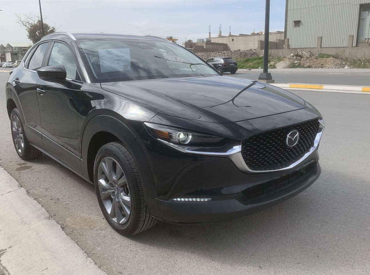 mazda cx-30 prefered 2025
فول مواسەفات بێ تۆربۆ سعرمناسب نمونە لەجوانی مۆدێلی ٢٠٢٥رەنگی ڕەش دەبڵ ئەکسل،سڵاید،کوشن خەزن وهیتەرو جلدوکارەبایە،دەرگابەصمە،کامێراوڕاداری ٣٦٠ پلە،تحدید سرعە،ئیمێرجنسی برێک،تەبرید مەرکەزی،برێک بەصمەوئۆتۆهۆڵد،لایت لیدوعەدەسە،ئەپڵ کارپلەی وئەندرۆید ئۆتۆی وایەرلێس،
سەیارەکە لەتەنیشتەوە لێی دراوەو پێشو پشتی کەپسە چەمەلەخ و بۆنید گۆڕاوە و دوودەرگای لای سایەق تەنها پەمپ کراوە بێ لێدران  واتا ٤ پارچە بۆیاخ بێناوگرتن بەشەرتی فحس ڕادێتەری بیلادی لەسەرە شانصی و بەطانە سەلامەتە و رەقەم شانسی ورەسمی دەعم دانراوە ئێرباگی شانو سوکان سیستەمە
  3MVDMBCM0SM799275 :ژمارەی شانسی
کاتی نەشکاوەو سێ مانگی لەگەڵە
بەدڵی خۆت فەحسی گێڕومەکینەوکارەبای ودەبڵ ئەکسل و تبرید بکە ،٨ هەزار مایڵ(١٣ هەزار کیلۆمەتر) رۆشتووە
نرخ:١٤٨$ مجال 
شوێن:سلێمانی معرز دیلمان مازدا کارس
***********
