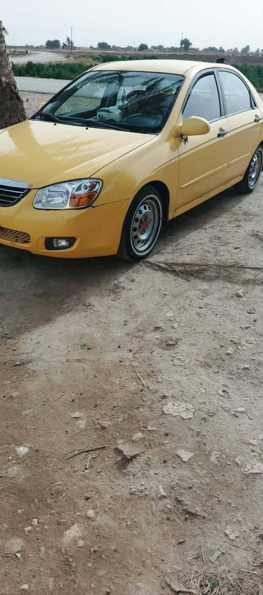 سلام عليكم سبكتره لبيع امريكي
موديل 2006 سياره جاهزه من كلشي 
مكان سياره ديوانيه 
مكلف بالنشر مكلف بالن

***********
