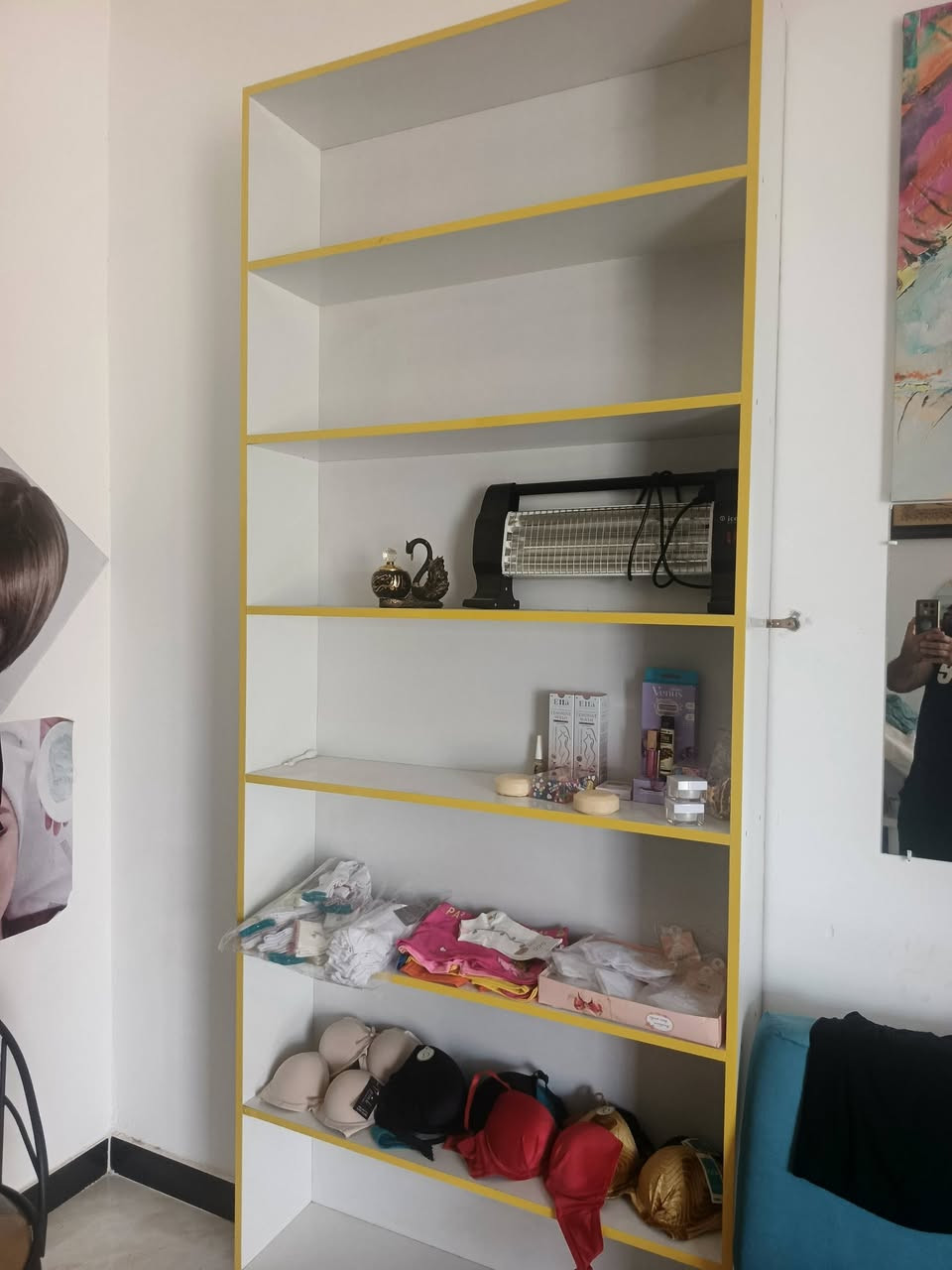 سبلت جبسون جديد للبيع مع معرضين ارتفاع مترين ونص والعرض متر ***********
