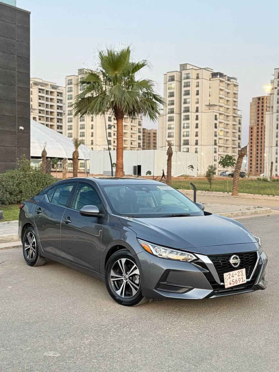 Nissan Sentra SV 
بەس بۆنیت گۆرایە بە بیلادی 
بێ ژۆرێ ئێرباگ سوکان و شان 
کوشن و سوکان هیتەر 
٥٠٠٠٠ کم
تێبینی: سەیارەکە رەقەمە سەنەوی تازەیە
***********
هەولێر أربيل, العراق
