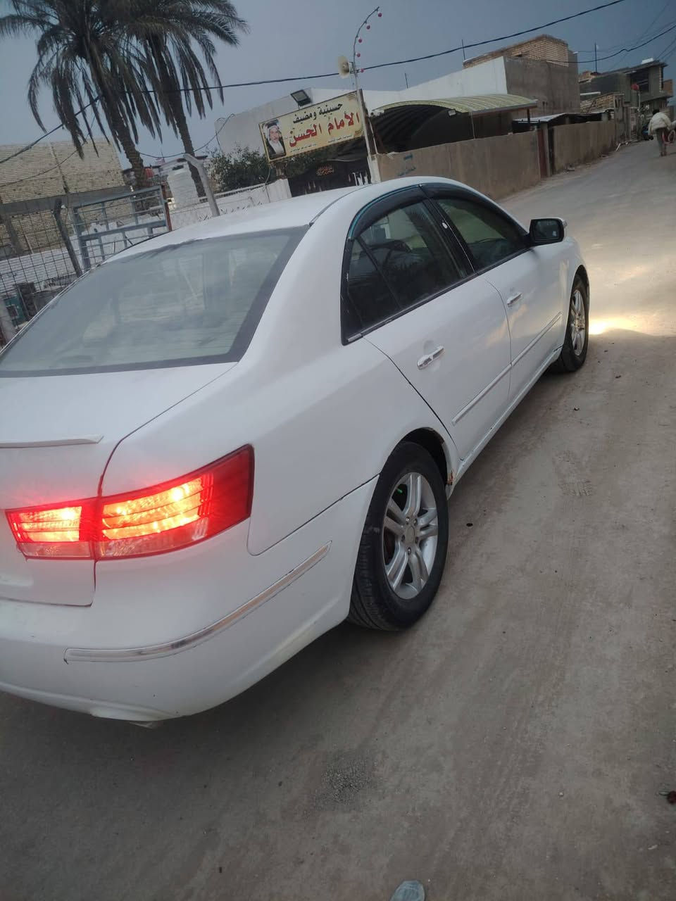 سلام عليكم 
للبيع سوناتا موديل 2007 رقم كربلاء بدون تحويل راعيها مسافر ابيع كوم حديد  مكينه كير بلكارتون حداديه تخم تاير بكارتون جاهزه من كلشي السياره بيها مكانات صبغ كفاله من الكص والكلبه  السعر 62ورقه مكاني الديوانية الاستفسار ***********
