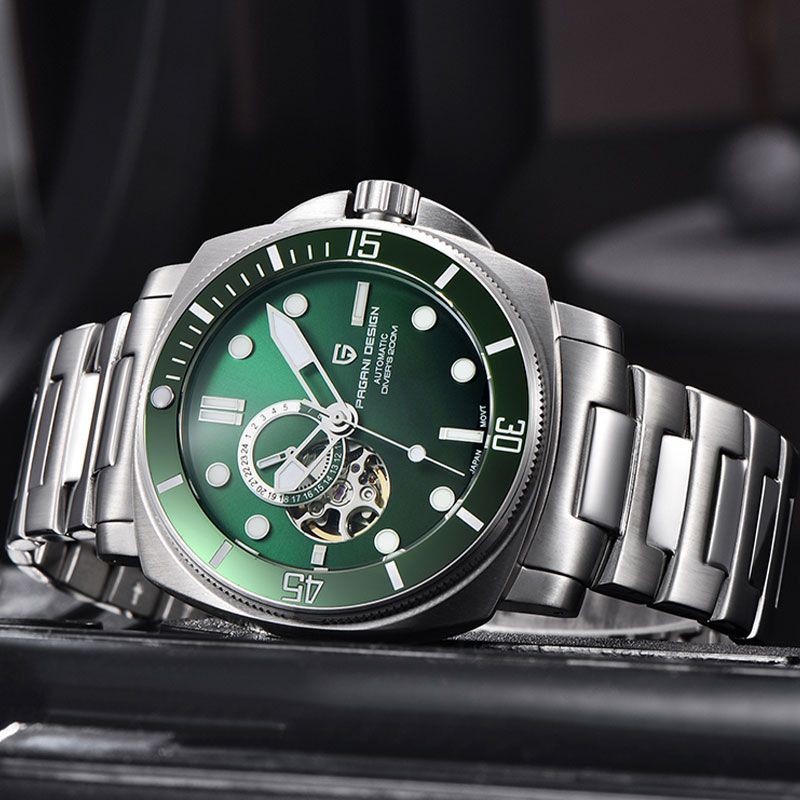 بسمِ الله ، والصَّلاة والسَّلامِ عَلَىٰ رَسُولِ اللهِ ﷺ 🌿♥️
#مــزاااااد
ساعة #باجاني_ديزاين الأصلية ⌚✅
ساعة مريحة وعصرية بتصميم فريد من نوعه لشخصية قوية ، أتوماتيك بـ مينة كبيرة خضرا وبإطار من السيراميك دوار وقلب مفتوح ❤️ وسنتر منفصل أيام الشهر مقاومة للماء 😍

#يبدأ المزاد من 10$ والرفعة أقل شيء 10$
 والسوم بالدولار$
#المزاد #عرض و #سوم و #طلب وأمر البيع طيب بأذن الله تعالىٰ 🤲

#يبدأ من الآن و #ينتهي يوم غدٍ ان شاء الله الثانية والنصف مساءً 

 ☑️ للأعتماد أولاً : أرسال العنوان الكامل ورقم التلفون .

والتوفيق من الله للجميع 🤲

🔹PAGANI DESIGN🔹

🔴 المواصفات :
▫️ساعة أصلية من تصميم #بجاني_ديزاين بـ تصميم فريد من نوعه مريحة وعصرية 😍
▫️مكنة اتوماتيك سيكو NH35 🇯🇵 ذات جودة عالية الأداء والوقت المحدد بدقة كبيرة ياباني أصلي 🇯🇵
▫️قلب مفتوح ❤️ ومكنة كشف
▫️الإطار سيراميك دوار ✅ 
▫️سنتر منفصل ايام الشهر
▫️مقاومة للماء حتى 200 م
▫️سير ستانلس ستيل مقاوم للصدأ 😍
▫️قفل بحري 🌊
▫️علامات وأميال مضيئة في الظلام
▫️قفل فراشة
▫️القطر 43 ملم

🔹الحاله جديدة لك، بالستيكرات 😍
⬅️  تأتي مع العلبة الاصلية ، ودفتر الكتلوك، والتاك 🌸

⬅️ وتكدرون تبحثون على تفاصيلها أكثر رقم الساعة PD-1736

🚖 يوجد توصيل الى جميع محافظات عراقنا الحبيب 🚖


**إذا كنت صاحب هذا الإعلان وتريد حذفه لأي سبب، رجاءا أرسل رسالة إلى الدعم الفني**