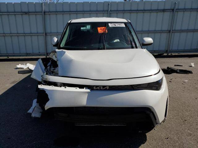 اسلام عليكم كيه صول سياره وارد أمريكي مكينه 2000cc سياره مثل مامضح بل صور الضربه موجوده بل بصره موديل 2023 جاهزه سعره 148 وبيه مجال بدون ارقام ***********
