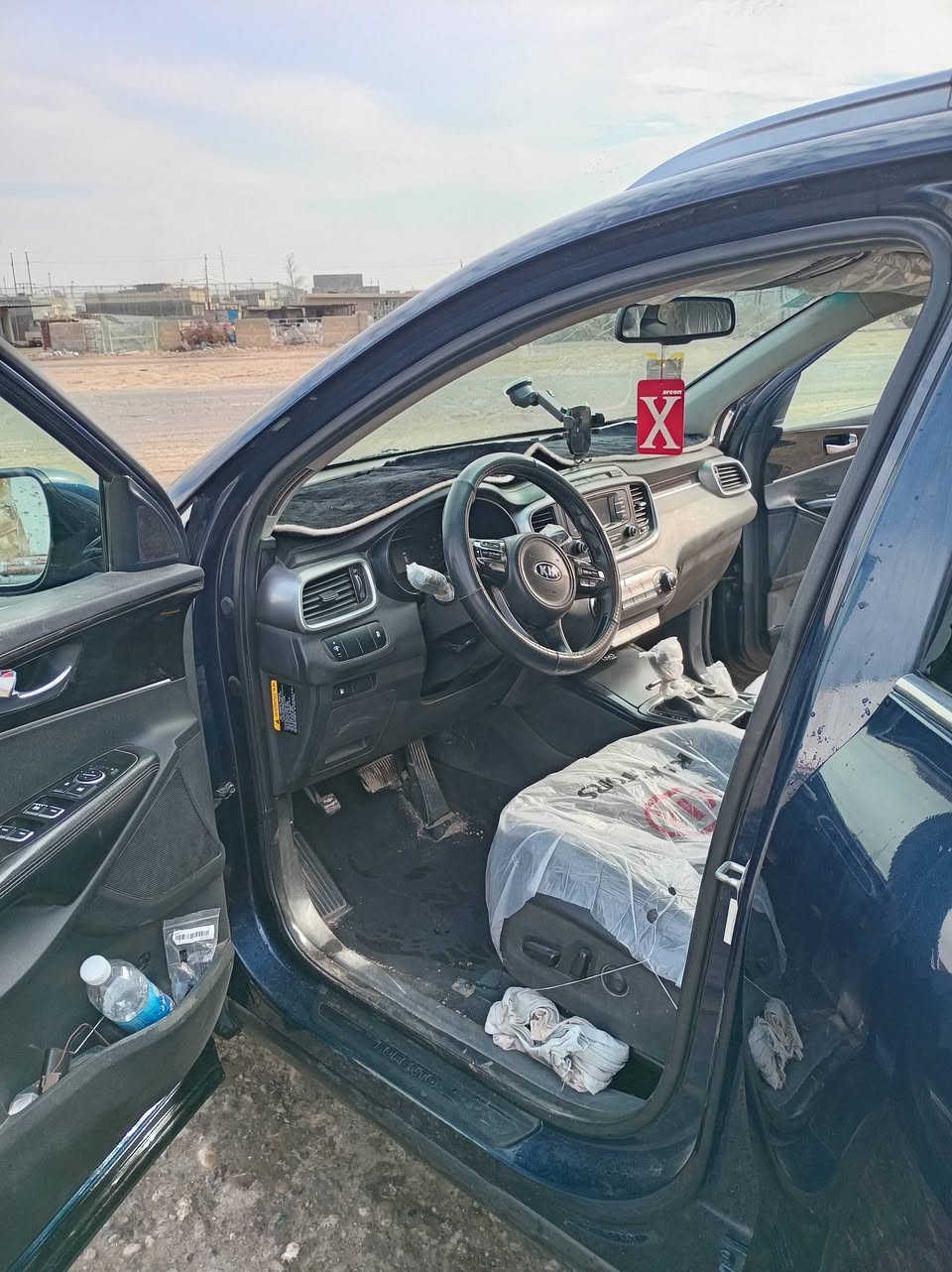 للبيع سورنتو موديل ٢٠١٦ بغداد أمريكي محرك ٢٤٠٠ ٧ راكب قطعتين تبريد جهازه مابيه نقص حادثه بسيط السونار عندي السعر ١٣٨ وبيه مجال بسيط واذا مراوس بسياره اقل سعر وينطيني فرق هم ترهم مكاني بغداد الرصافة ***********
