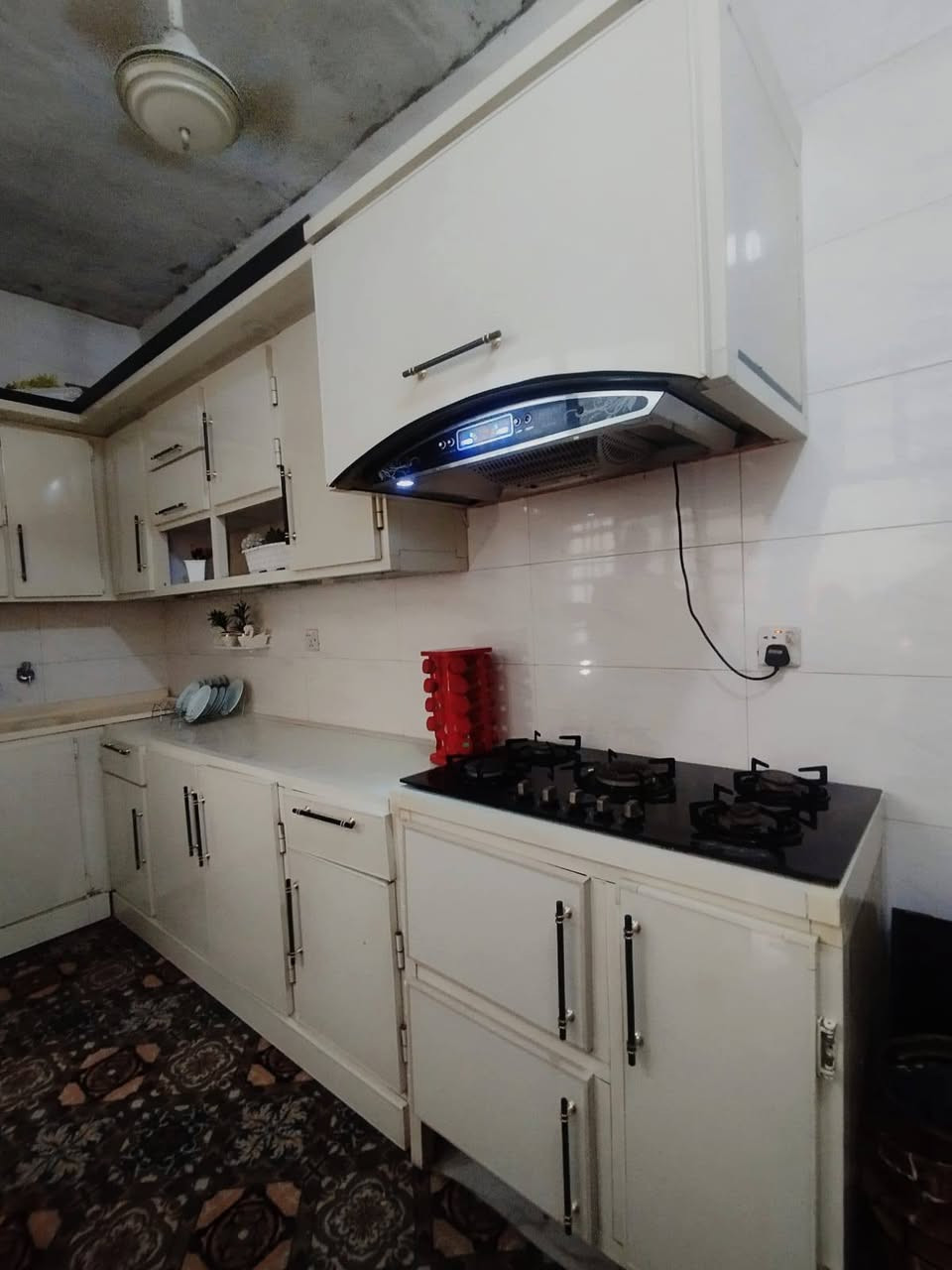 كاونتر ثمن أمتار اربع أمتار أرضي واربع أمتار ملحق فقط السنكي مرمر مع ساحبه وطباخ تسكام السعر ٩٠٠ نجف براكيه النجف, العراق


**إذا كنت صاحب هذا الإعلان وتريد حذفه لأي سبب، رجاءا أرسل رسالة إلى الدعم الفني**