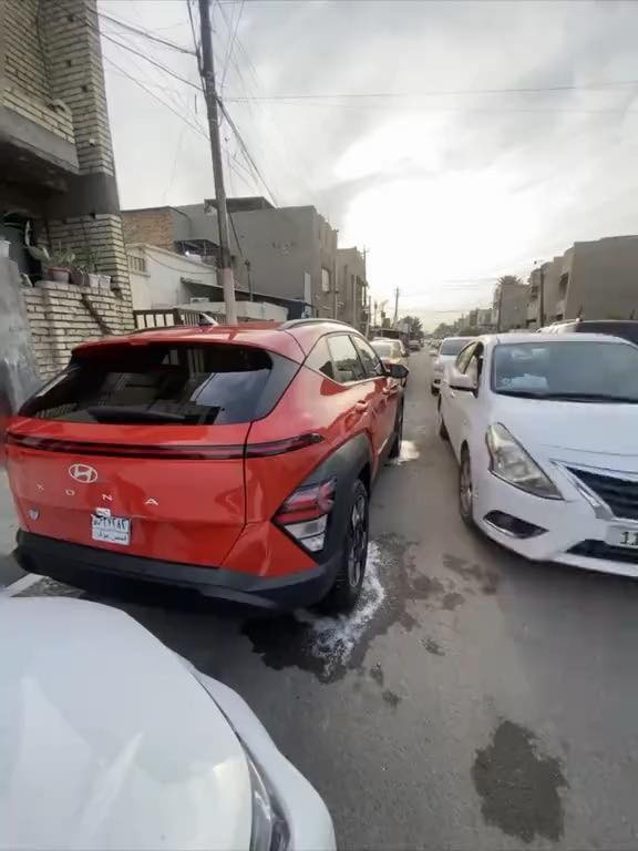 سلام وعليكم كونا موديل ٢٤ كفاله عامه  عده شبرين بارد اب قبق الجنطه سياره قطره صبغ مابيها حتى الدعاميات كفاله   ماشيه ٣٠ الف دخول جديد بدون لوحات  موصفاتها ويلكب بصمه بكليت مصطره لد ليت زنون بجم مصطره اشاير بل مري داخل ابيض 
***********
