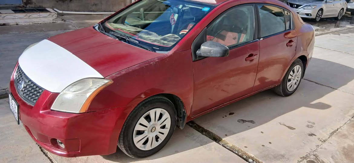 نيسان سنترا ٢٠٠٧ وارد أمريكي
محرك ٢٠٠٠  
صبغ حزام بسبب جرد 
رقم انكليزي ديالى بسمي  شرط تحويل
سعر ٦٨ او بي مجال . ممتواجد عل فيس 
***********
