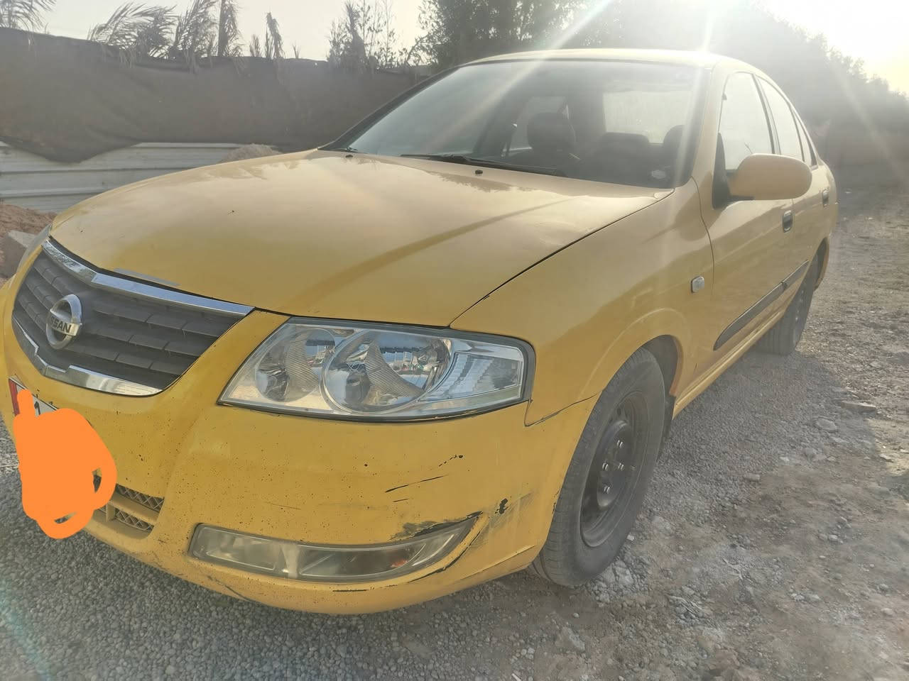 سلام عليكم اخواني عندي نيسان سني ٢٠٠٩ كوري رقم بغداد للبيع او المراوس هزة جاهزة مصفرة هيئة وغرامات صدر خلفي وامامي جديد تبريد تدفئة شغال محرك كير جديد شادينة يحتاجله صبغ السعر ٧٥ مكان السيارة بغداد الكرخ هذا رقمي ***********
