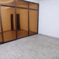 مشتمل ارضي • گراج • الدورة شارع 60