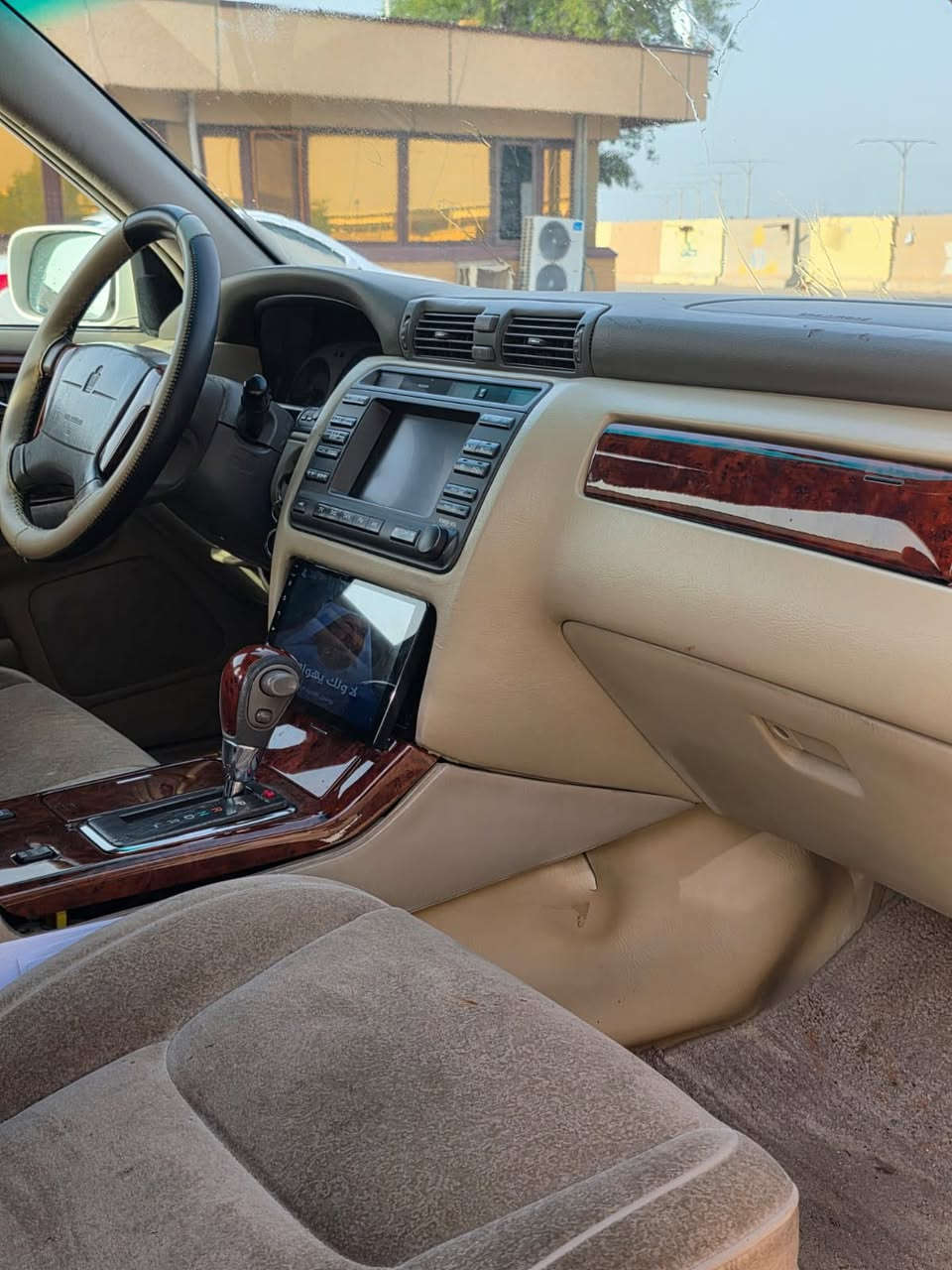 كل عام وأنتم بخير ملّكه للبيع مديل 200 رقم نجف بسمي سنويه بيه 3 سنوات بيه كصه قماره سيارة جاهزة من كل النواحي مال بيت سعر 115 وبيه مجال للطيبين عنوان بصره حي الحسين ع حيانيه الاستفسار الاتصال ع الرقم ***********
