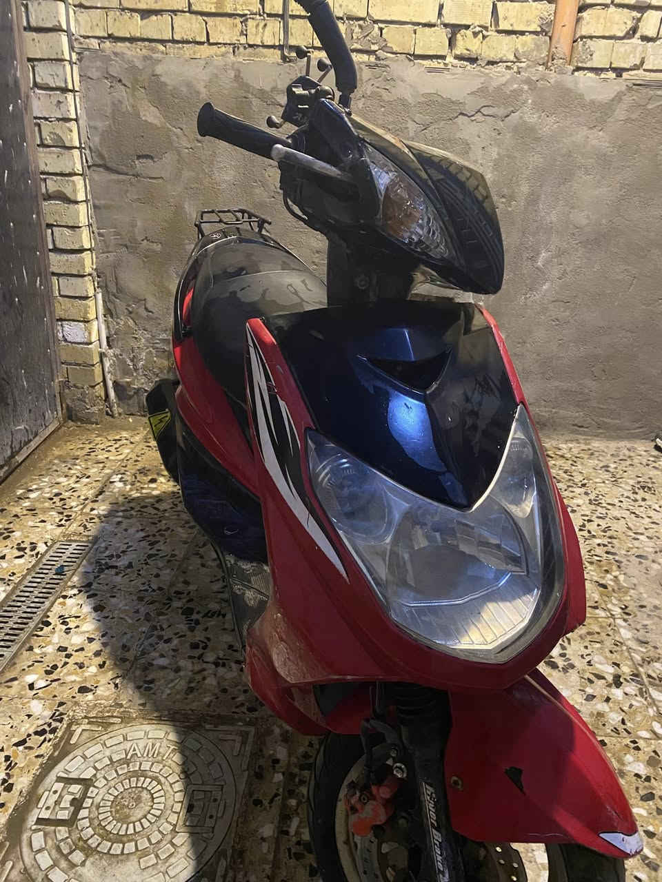 650الف بية مجال بس بيه نقصين بس قبق بازين وجويتر ولباقي كله شغال نكره سلف دراجه ***********مكاني زعفرانيه
